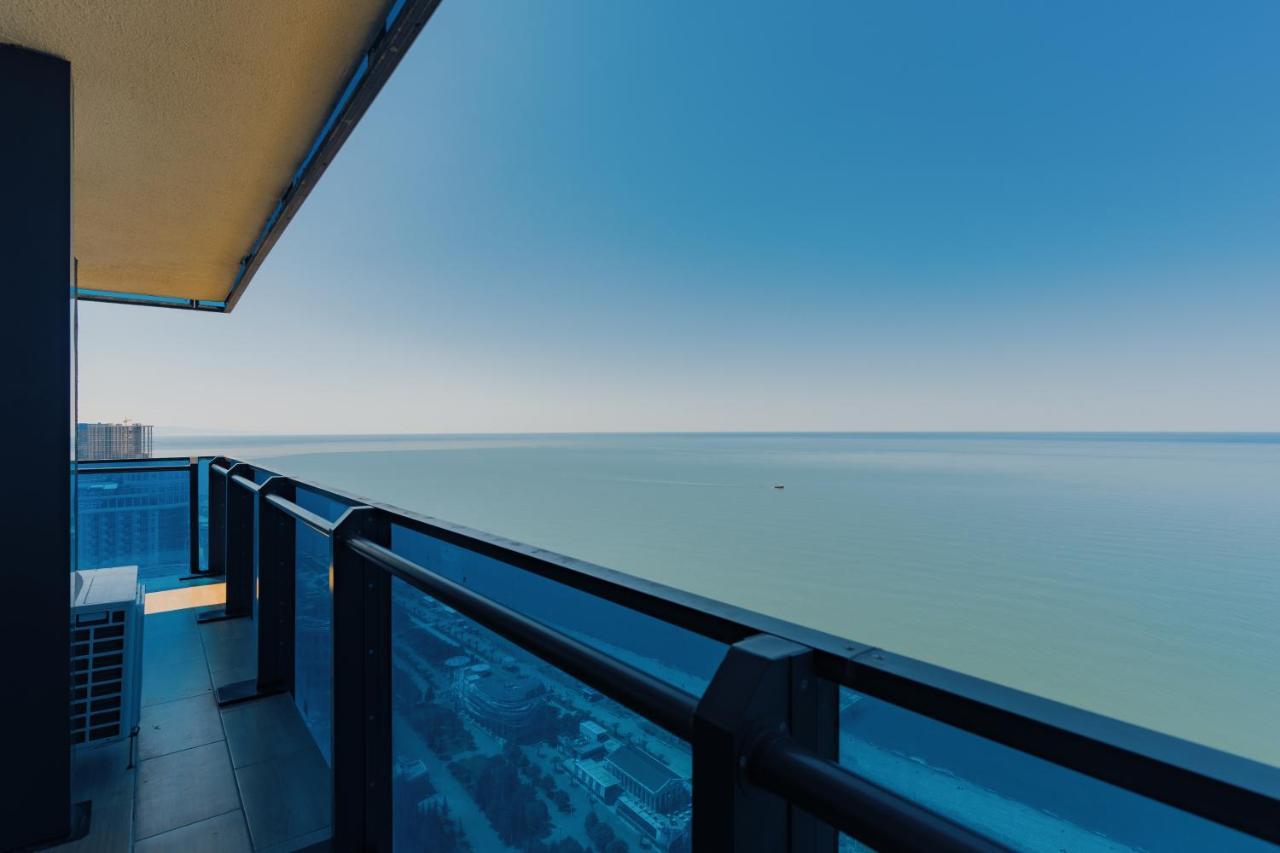 Grand City Apart-Hotel Батуми Экстерьер фото