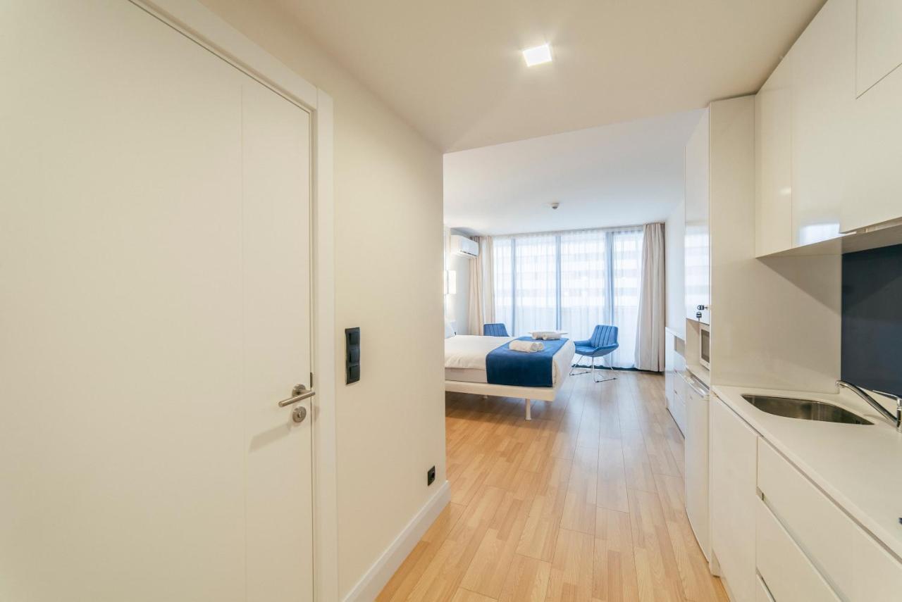 Grand City Apart-Hotel Батуми Экстерьер фото